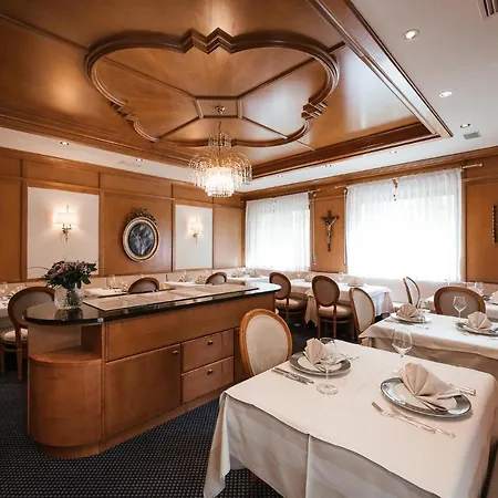 מלון Isabella מראנו