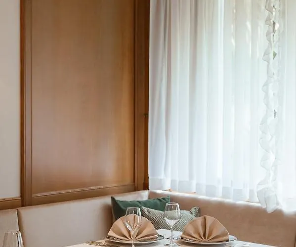 伊莎贝拉酒店 酒店 梅拉诺